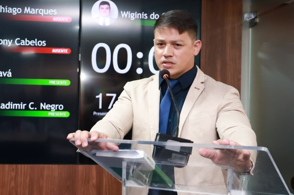 Vereador Cabo Deyvison reforça necessidade de professores substitutos na rede municipal