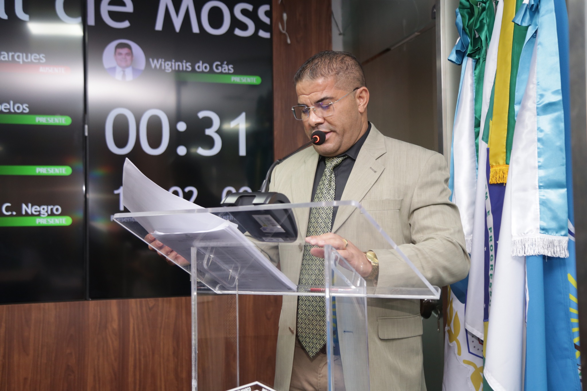  Vereador Doutor Cubano solicita apoio para tratamentos de saúde de crianças