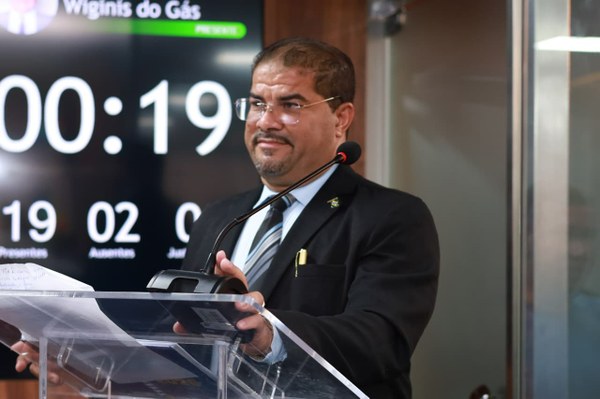 Vereador Dr. Cubano alerta para violência contra a mulher e defende fortalecimento de políticas públicas