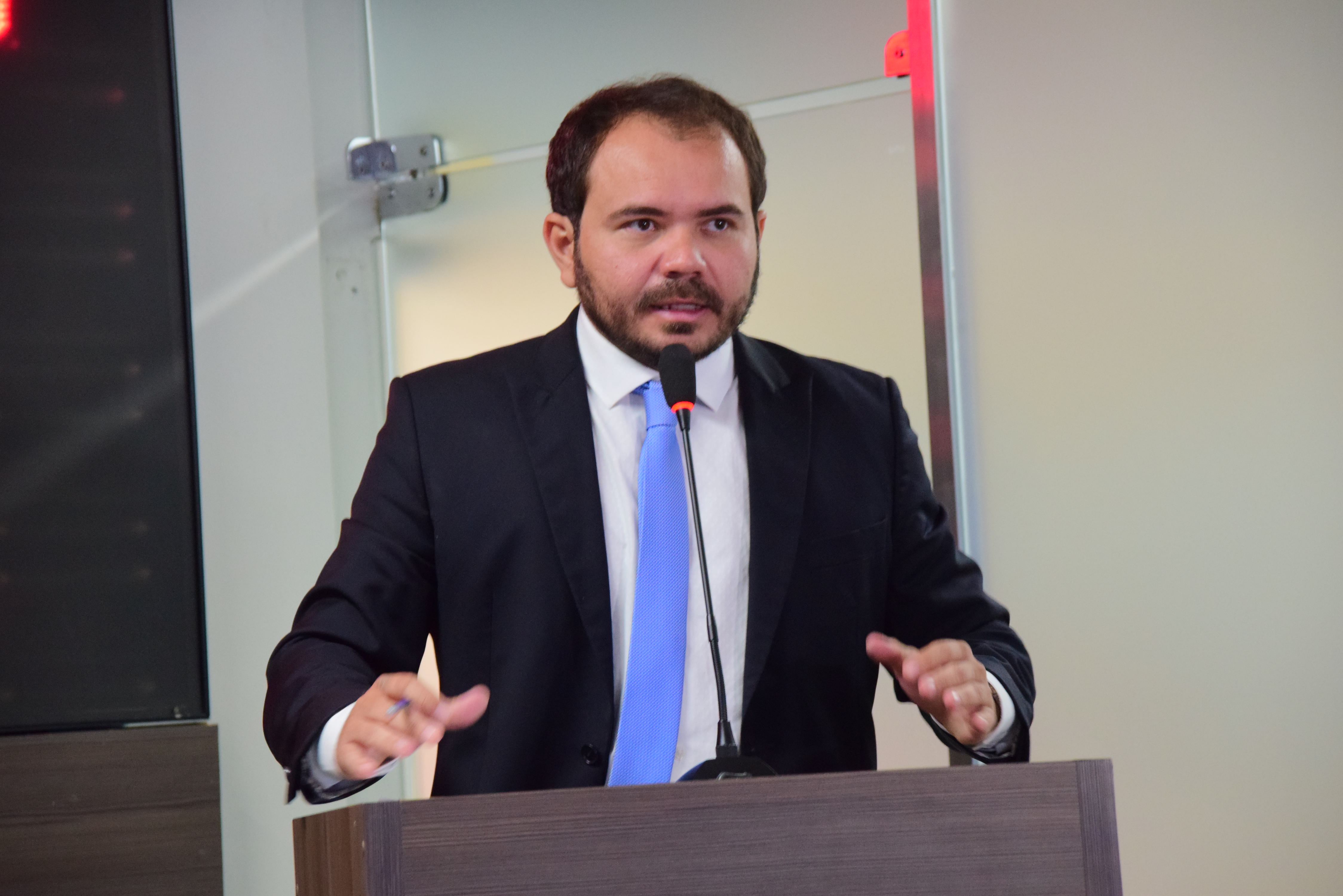 Vereador João Gentil presta contas de viagem a Brasília