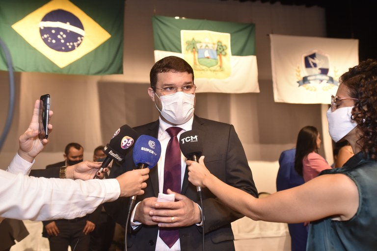 Vereador Lawrence Amorim é eleito presidente da Câmara — Câmara Municipal  de Mossoró