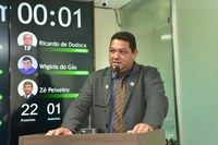 Vereador Omar Nogueira reivindica melhoria nos equipamentos de saúde do Estado