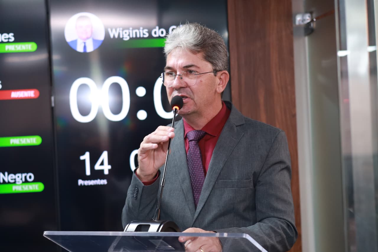 Vereador Ozaniel cobra melhorias em infraestrutura e agradece envio de professores