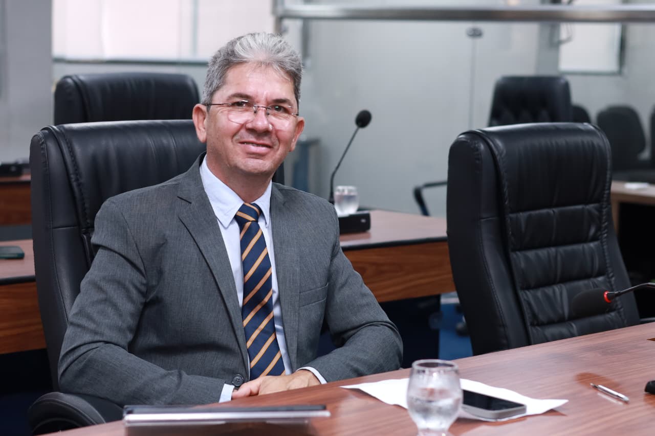 Vereador Ozaniel Mesquita destaca 20 anos do SAMU e início da iluminação da BR-304