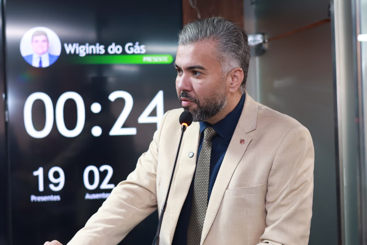 Vereador Petras destaca ações sociais, inclusão e entrega de equipamentos em pronunciamento na Câmara de Mossoró