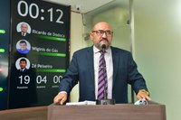 Vereador Raério Araújo faz críticas ao Governo do Estado