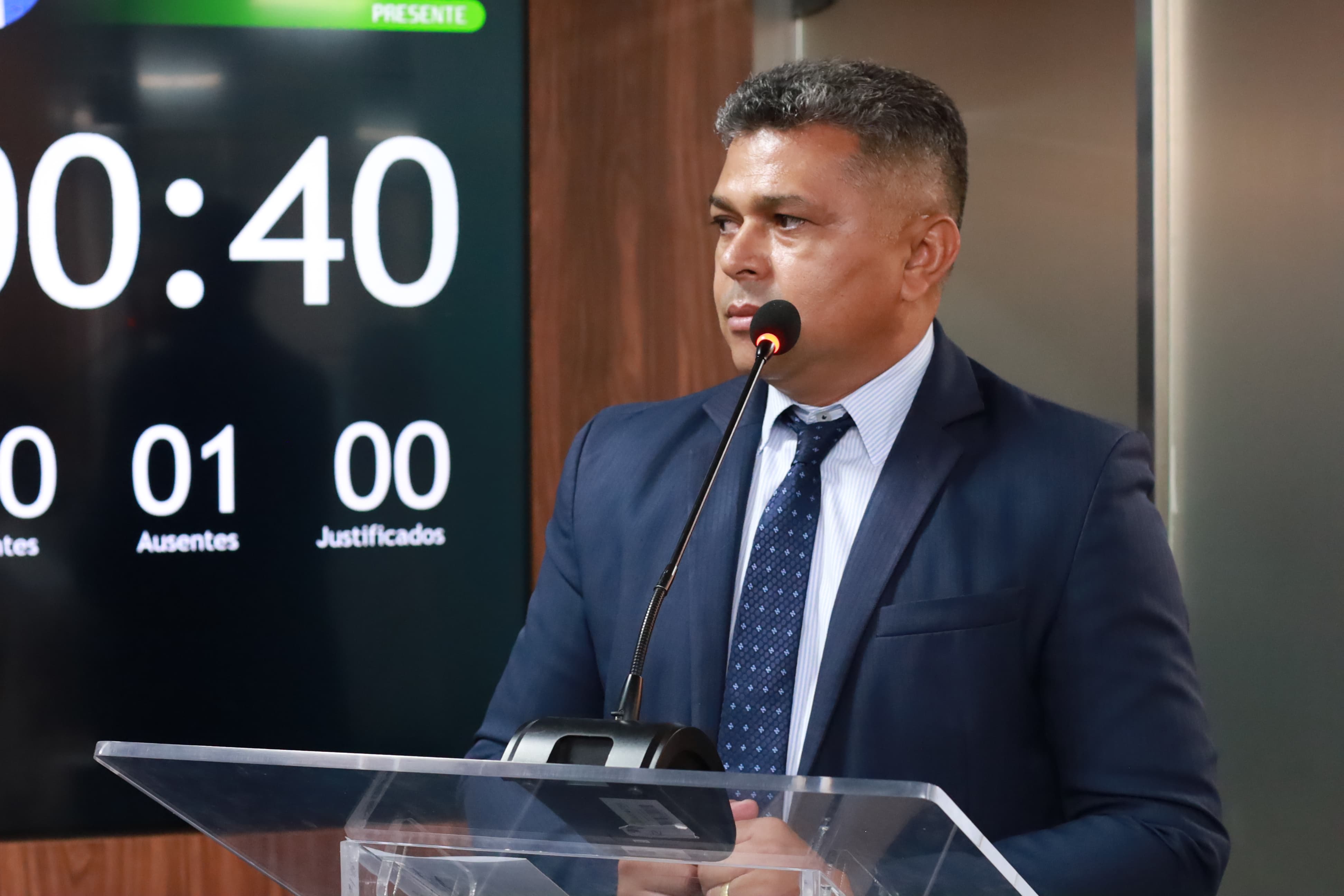 Vereador Tony Cabelos destaca atuação e respeito ao trabalho parlamentar