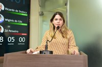 Vereadora Carmem Júlia fala sobre o Agosto Lilás e a Liga do Câncer durante Sessão