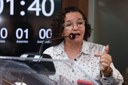 Vereadora Marleide Cunha pede repasse de recursos à Liga do Câncer e questiona contratos na saúde