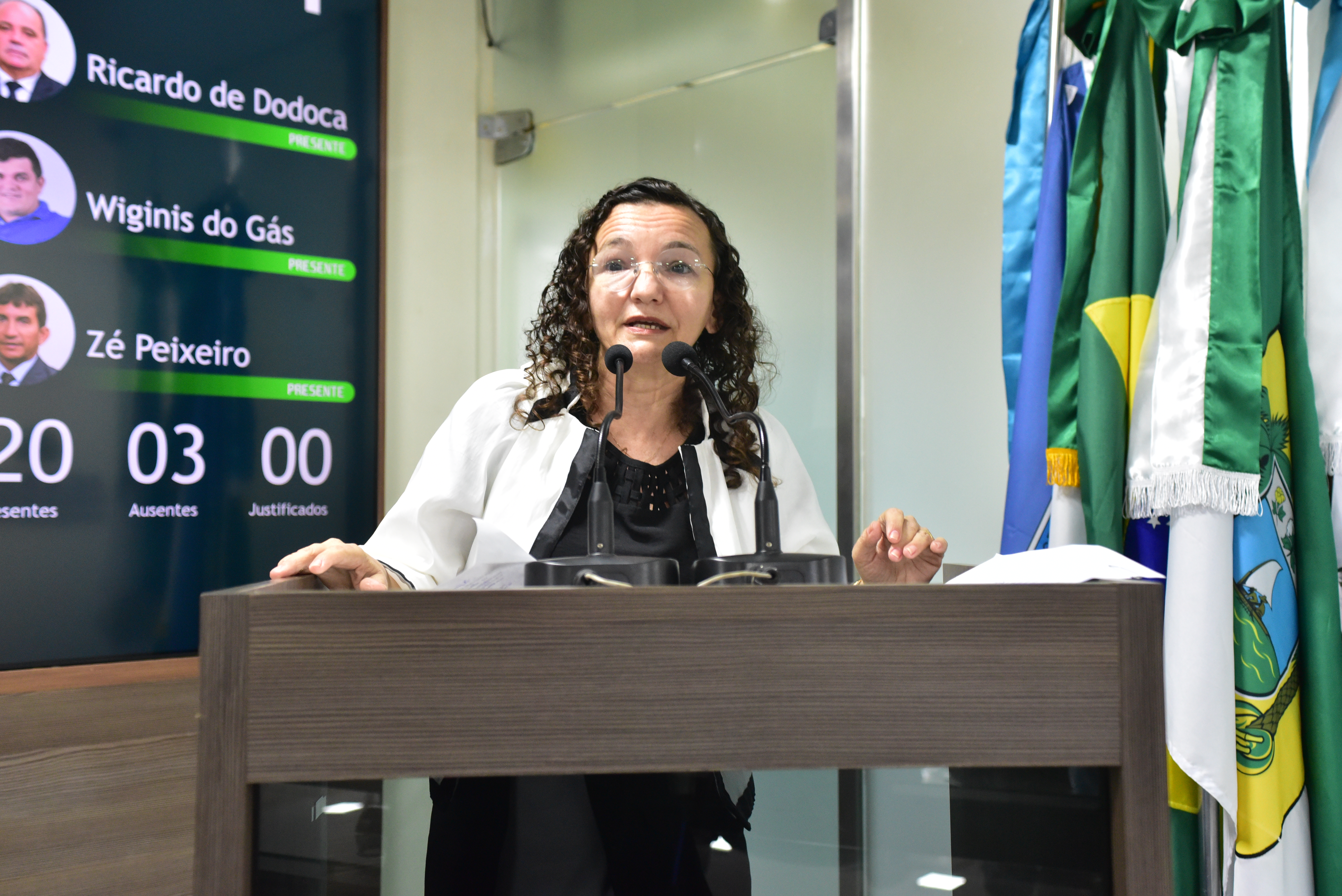 Vereadora Marleide Cunha realiza audiência pública sobre PEC da reforma administrativa