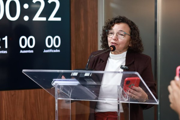 Vereadora Marleide trata da composição do Conselho da Previ Mossoró