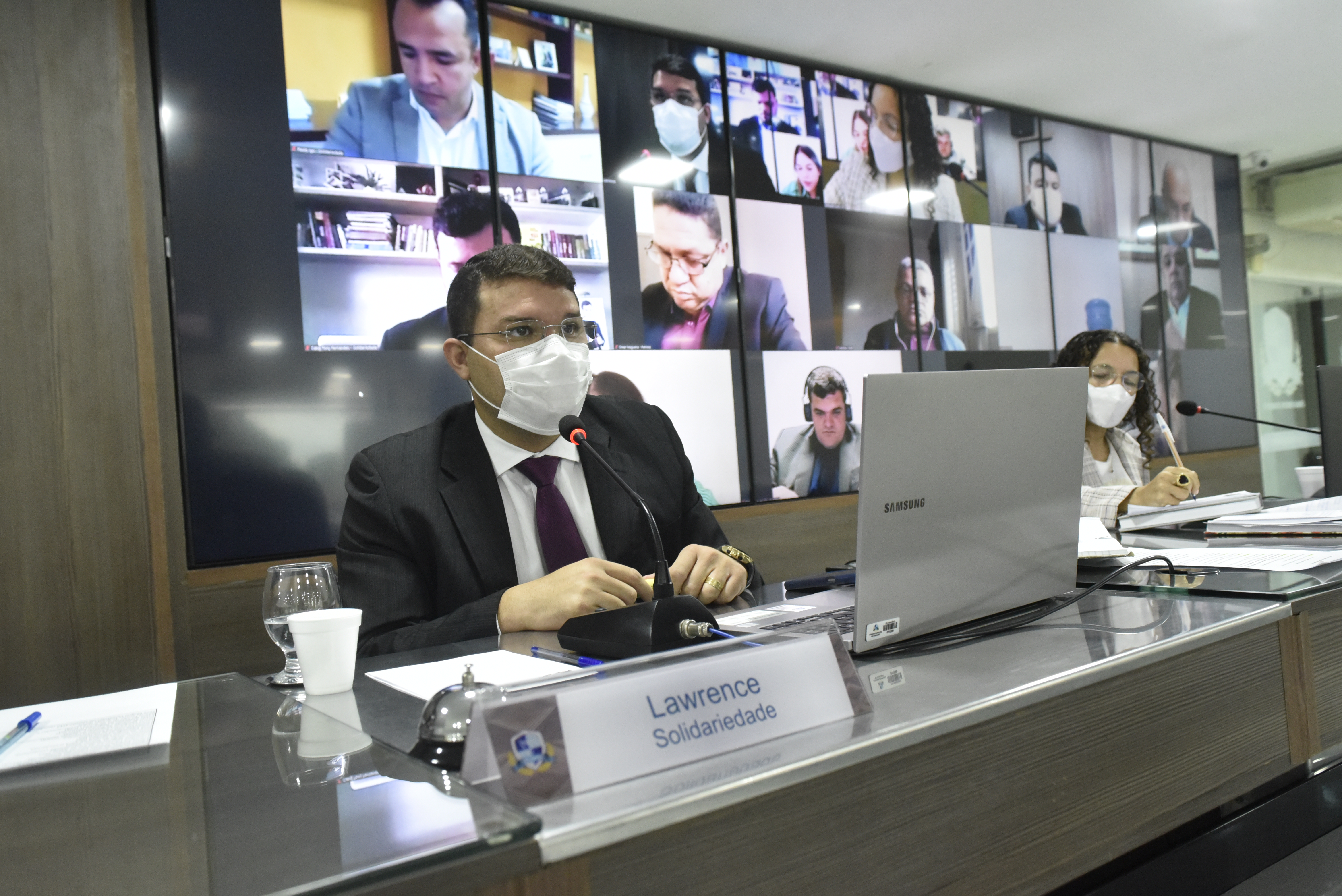 Vereadores aprovam projeto que autoriza compra da vacina contra a Covid-19 pela Prefeitura de Mossoró