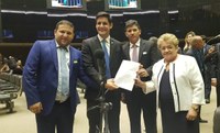 Vereadores defendem verba para LMECC em Brasília